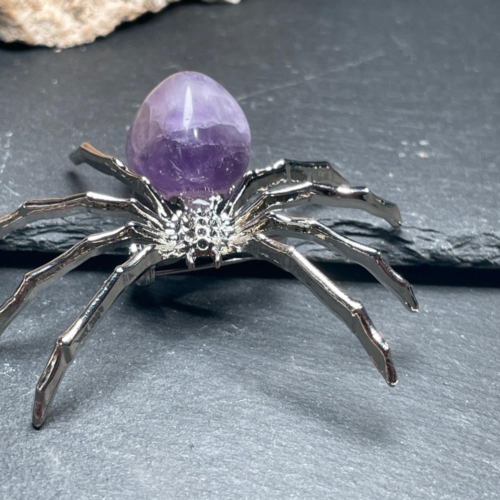 Amethyst Crystal Stone Silver Spider Brooch Artisan Made - Picture 6 of 10